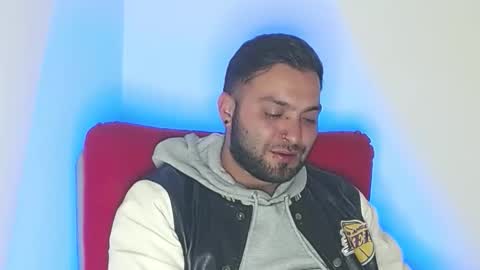 Stiven - online show from 02-11-26, 12:15