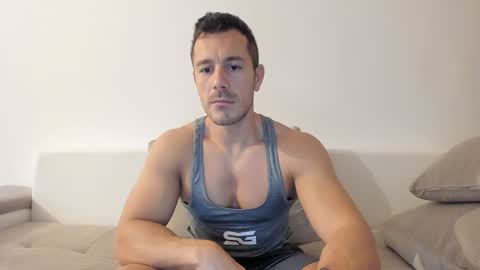 roberto4ever online show from 10-11-25, 05:17