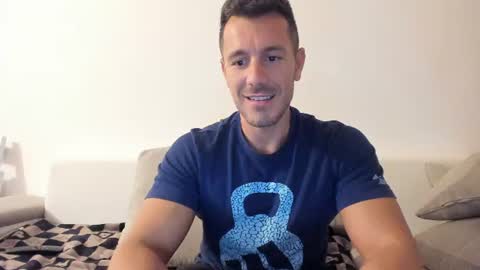 roberto4ever online show from 07-26-26, 05:42