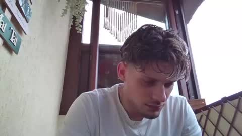Roberto online show from 06-24-26, 07:40