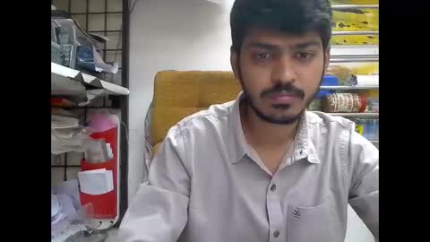 Snapshot of robertsalia220 chatting on 11-17-25, 07:58 Robertsalia online show from 11-17-25, 07:58