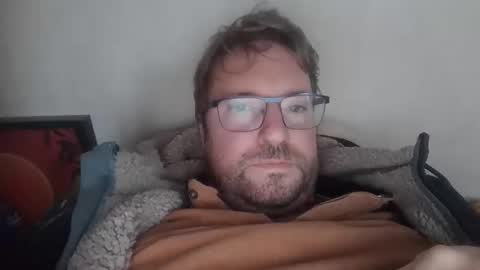 robinouhot online show from 11-19-25, 10:37