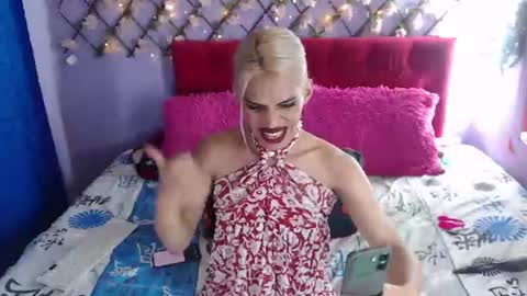 Margot Ferrer online show from 06-21-26, 04:15