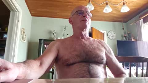 robke1966 online show from 02-19-25, 10:45