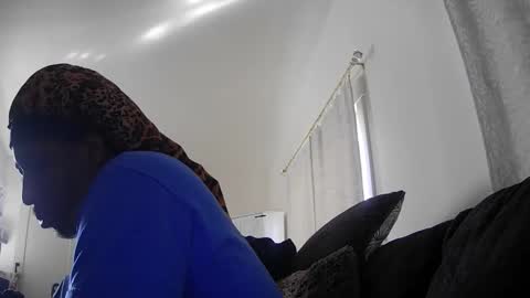 BBC America online show from 04-05-26, 05:21