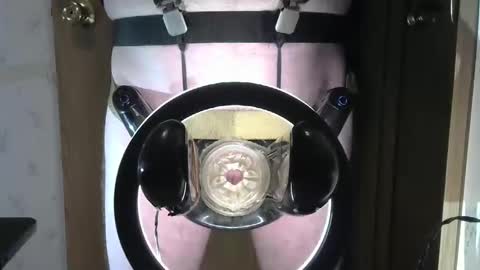 Snapshot of robodickmilker chatting on 12-05-24, 12:22 Robodickmilker online show from 12-05-24, 12:22