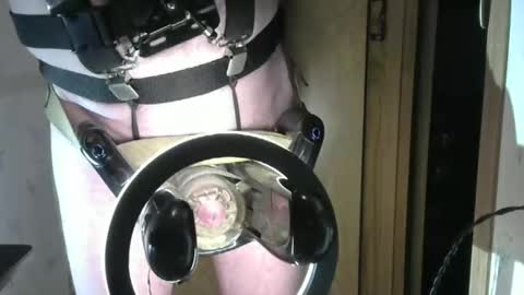 Snapshot of robodickmilker chatting on 12-14-24, 06:56 Robodickmilker online show from 12-14-24, 06:56