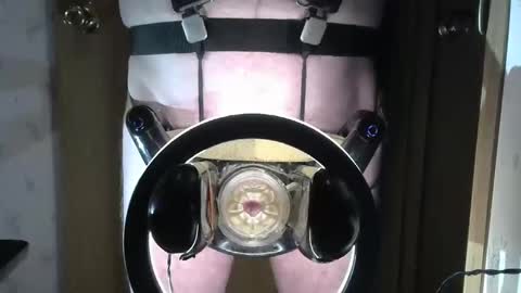 Snapshot of robodickmilker chatting on 01-07-25, 09:57 Robodickmilker online show from 01-07-25, 09:57