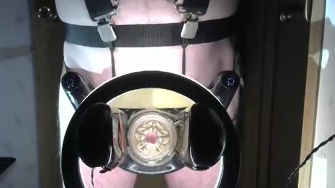 Snapshot of robodickmilker chatting on 02-13-25, 05:11 Robodickmilker online show from 02-13-25, 05:11