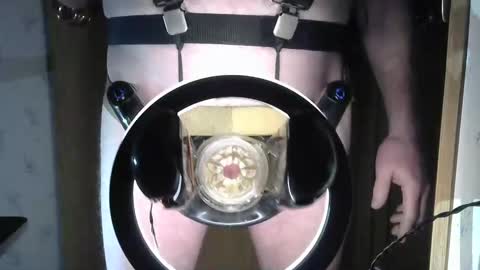 Snapshot of robodickmilker chatting on 02-25-25, 08:51 Robodickmilker online show from 02-25-25, 08:51