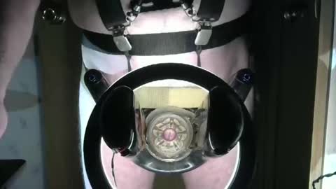 Snapshot of robodickmilker chatting on 03-10-25, 01:45 Robodickmilker online show from 03-10-25, 01:45