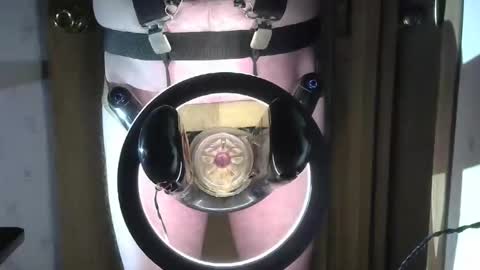 Snapshot of robodickmilker chatting on 11-09-25, 04:55 Robodickmilker online show from 11-09-25, 04:55