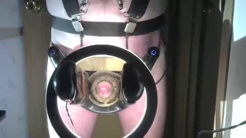 Snapshot of robodickmilker chatting on 02-15-26, 03:03 Robodickmilker online show from 02-15-26, 03:03