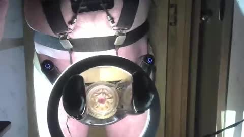 Snapshot of robodickmilker chatting on 02-16-26, 01:02 Robodickmilker online show from 02-16-26, 01:02