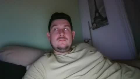 Snapshot of robtheman94 chatting on 02-16-25, 10:32 Robin online show from 02-16-25, 10:32