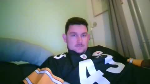 Snapshot of robtheman94 chatting on 10-17-25, 02:59 Robin online show from 10-17-25, 02:59