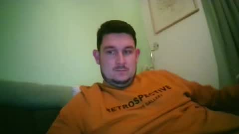 Snapshot of robtheman94 chatting on 10-29-25, 10:11 Robin online show from 10-29-25, 10:11