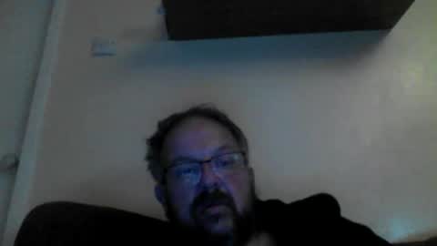 Snapshot of robxx32 chatting on 12-04-25, 08:01 robxx32 online show from 12-04-25, 08:01