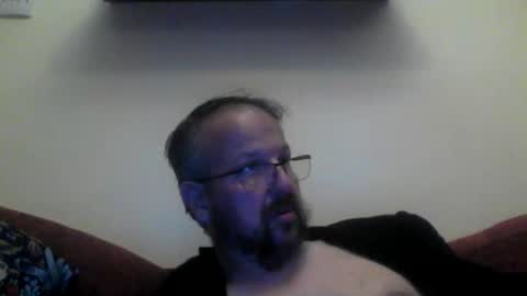Snapshot of robxx32 chatting on 12-17-25, 10:38 robxx32 online show from 12-17-25, 10:38