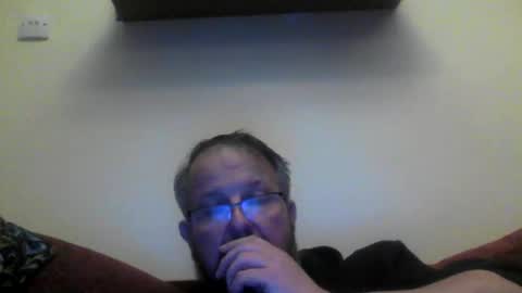 Snapshot of robxx32 chatting on 12-18-25, 03:29 robxx32 online show from 12-18-25, 03:29