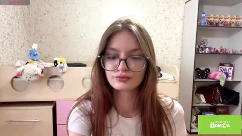 robynsentinella online show from 02-17-26, 02:41