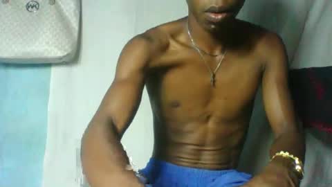 rocardo1510 online show from 03-04-25, 04:41