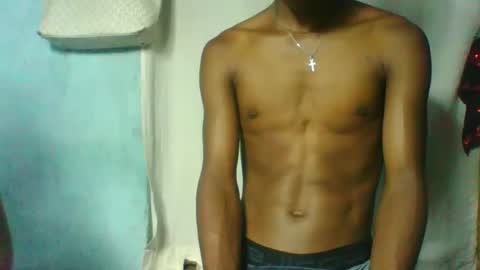 rocardo1510 online show from 03-05-25, 03:51