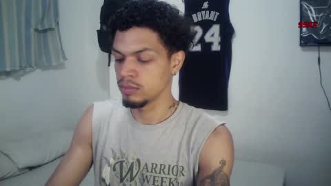 Rocco online show from 11-23-25, 01:22