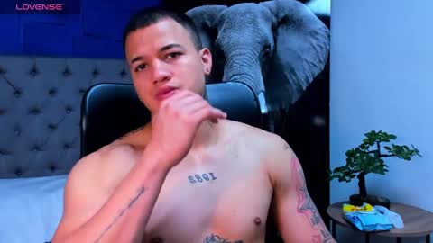 Snapshot of rocco_santos chatting on 10-06-25, 11:24 rocco_santos online show from 10-06-25, 11:24