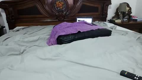 Snapshot of roccot85 chatting on 02-20-25, 12:15 Roccot85 online show from 02-20-25, 12:15