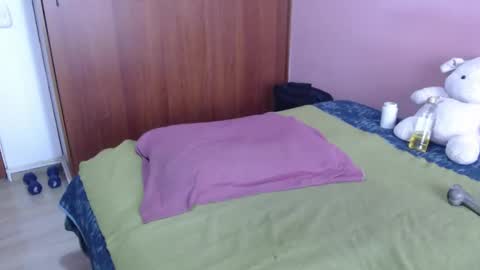 Rochelle online show from 12-29-24, 01:49