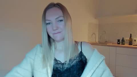 Snapshot of rock__baby chatting on 02-28-26, 11:06 rock__baby online show from 02-28-26, 11:06