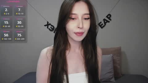 rocketsgirl online show from 12-30-24, 08:21