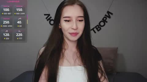 rocketsgirl online show from 03-05-25, 05:07