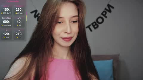 Snapshot of rocketsgirl chatting on 05-06-26, 06:52 rocketsgirl online show from 05-06-26, 06:52