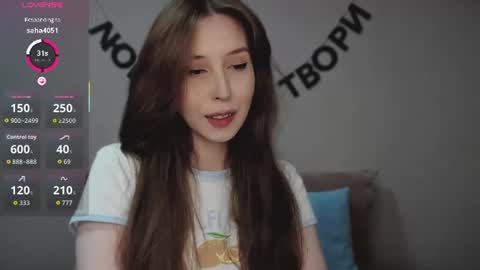 Snapshot of rocketsgirl chatting on 06-18-26, 07:41 rocketsgirl online show from 06-18-26, 07:41