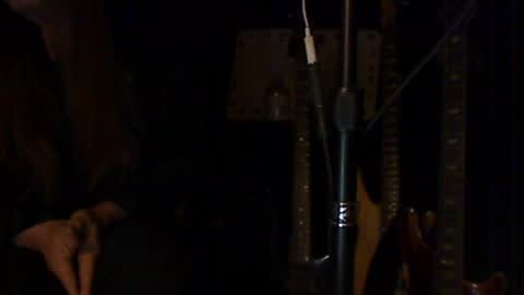 Snapshot of rockgod2112 chatting on 12-17-25, 01:00 rockgod2112 online show from 12-17-25, 01:00