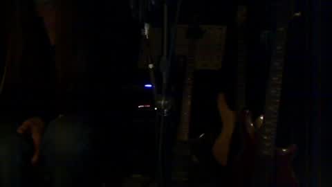 Snapshot of rockgod2112 chatting on 05-11-26, 01:55 rockgod2112 online show from 05-11-26, 01:55