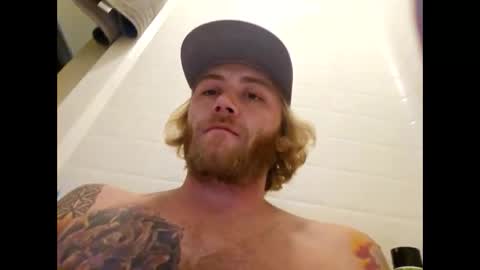 Snapshot of rockhardsurfers chatting on 02-21-25, 11:33 rockhardsurfers online show from 02-21-25, 11:33