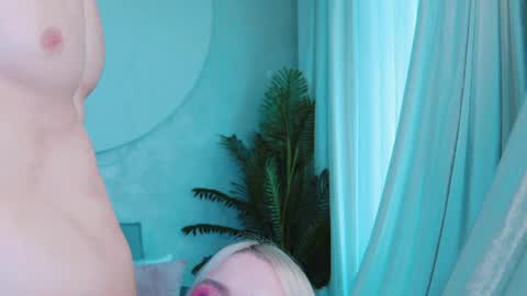 Lina and Den online show from 04-15-26, 08:21