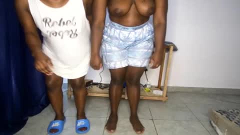 Snapshot of rodahh chatting on 12-23-24, 02:50 Berry online show from 12-23-24, 02:50