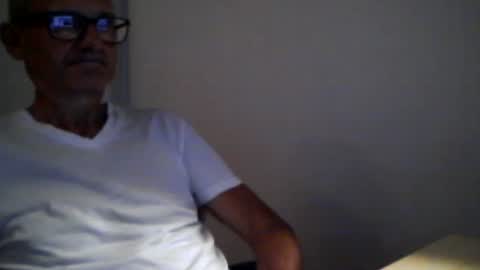 Snapshot of rodahot4 chatting on 07-26-26, 08:27 rodahot4 online show from 07-26-26, 08:27