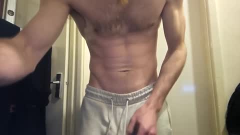 roddeep69 online show from 03-10-25, 04:03