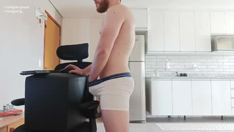 rodrigoengineer online show from 04-22-26, 02:29