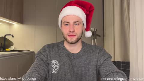 Snapshot of rodrigoveira chatting on 12-24-24, 11:22 Rodrigo online show from 12-24-24, 11:22