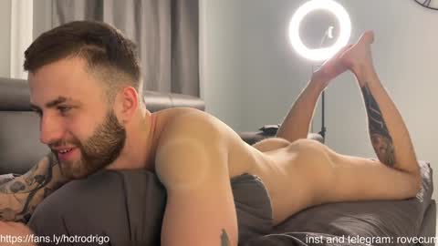 Snapshot of rodrigoveira chatting on 01-14-25, 05:23 Rodrigo online show from 01-14-25, 05:23