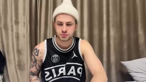 Rodrigo online show from 11-02-25, 09:39