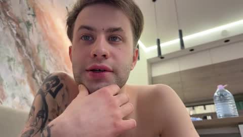 Rodrigo online show from 04-28-26, 04:56