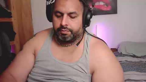 rodrixxx54 online show from 03-10-26, 08:25
