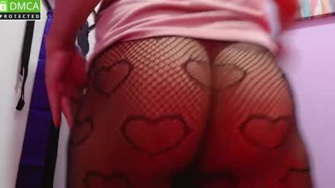 Thiago independent model online show from 03-06-26, 09:55